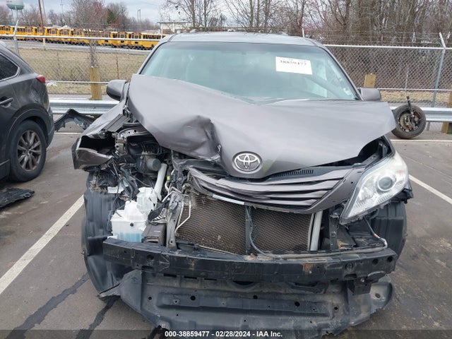Toyota Sienna Le 8 Passenger 2015 5TDKK3DC7FS612551 Image 12