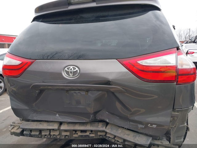 Toyota Sienna Le 8 Passenger 2015 5TDKK3DC7FS612551 Image 16