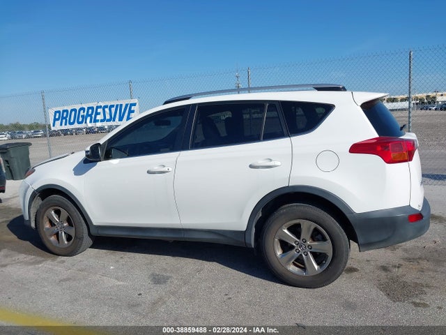 Toyota Rav4 Xle 2015 JTMRFREV3FD138535 Image 14