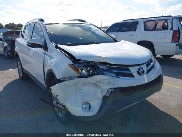 Toyota Rav4 Xle 2015 JTMRFREV3FD138535 Image 6