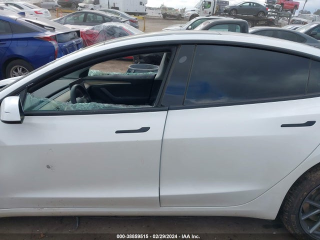 Tesla Model 3 Rear-wheel Drive 2023 5YJ3E1EA1PF564788 Image 13