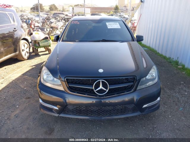 WDDGF4HB6EA953569 Mercedes-Benz C 250 Luxury/sport