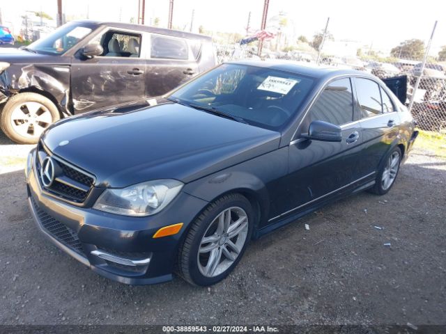 WDDGF4HB6EA953569 Mercedes-Benz C 250 Luxury/sport