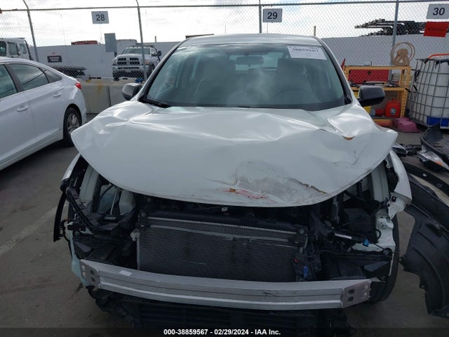 Honda CR-V LX 2018 2HKRW5H30JH421982 Image 6