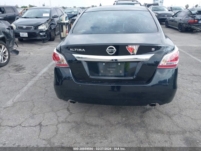 Nissan Altima 2.5 S 2015 1N4AL3AP2FN303940 Image 16