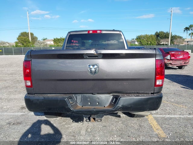 1C6RR6FG4KS712417 RAM 1500 Classic Tradesman Quad Cab 4x2 6'4 Box