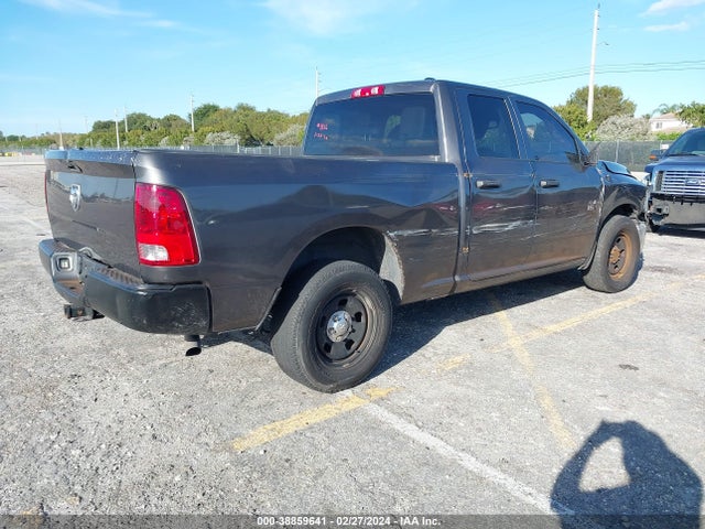 1C6RR6FG4KS712417 RAM 1500 Classic Tradesman Quad Cab 4x2 6'4 Box