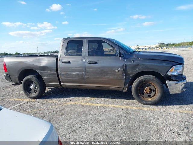 1C6RR6FG4KS712417 RAM 1500 Classic Tradesman Quad Cab 4x2 6'4 Box