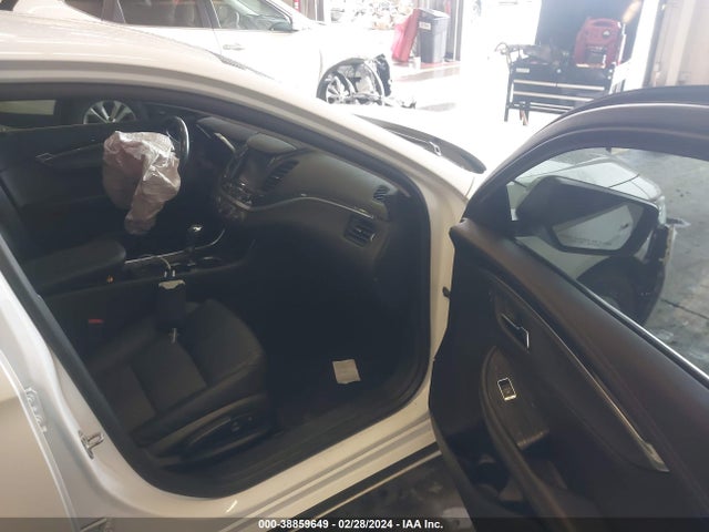 Chevrolet IMPALA LT 2019 2G11Z5S31K9105694 Image 5