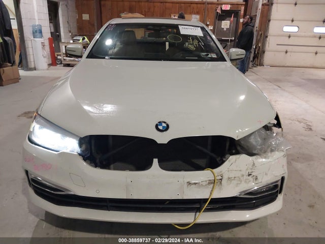 WBAJE7C53JG892420 BMW 540i Xdrive