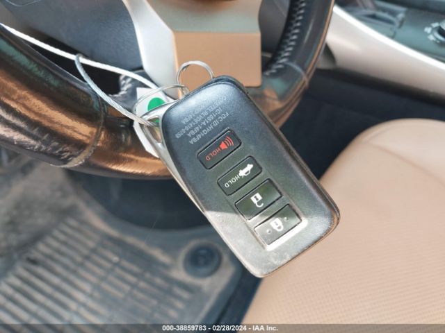 JTHCM1D29G5002022 Lexus IS 300