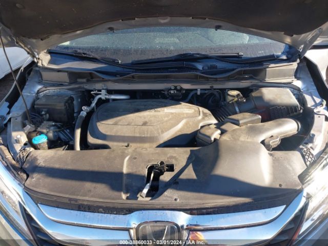 2018 HONDA ODYSSEY 5FNRL6H98JB074421 Photo 9