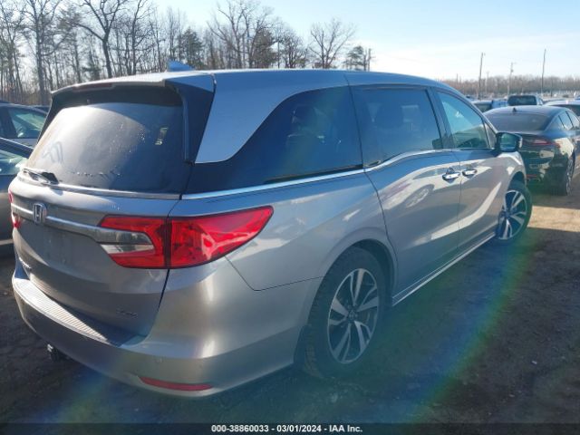 2018 HONDA ODYSSEY 5FNRL6H98JB074421 Photo 3