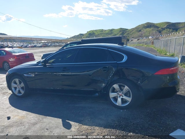 Jaguar Xf 25t 2018 SAJBR4FX2JCY69498 Image 14