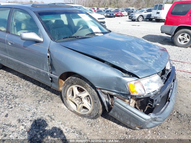 1998 TOYOTA AVALON XLS VIN: 4T1BF18B0WU282446