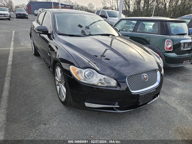 2010 JAGUAR XF SAJWA0HE9AMR69413 Photo 0