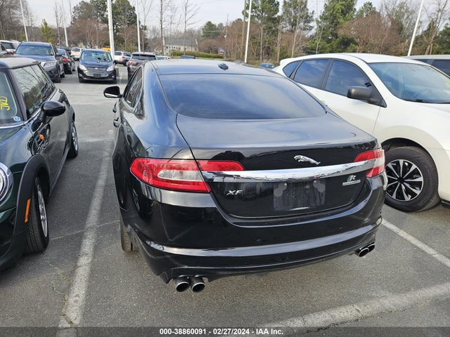 2010 JAGUAR XF SAJWA0HE9AMR69413 Photo 2