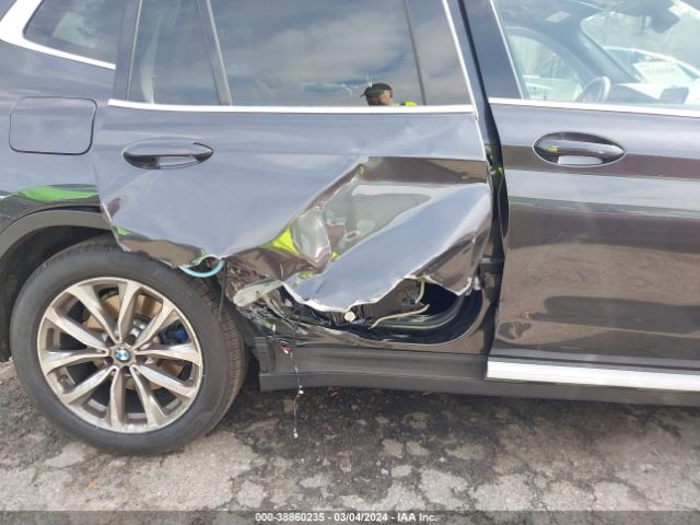 5UXTR9C56KLE18614 BMW X3 Xdrive30i