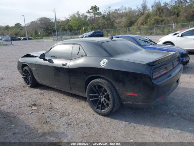 2C3CDZBT7FH737301 Dodge Challenger R/t Plus