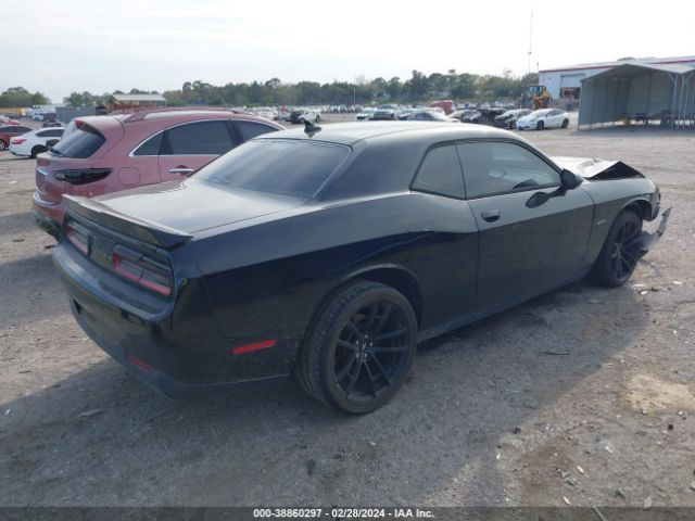 2C3CDZBT7FH737301 Dodge Challenger R/t Plus