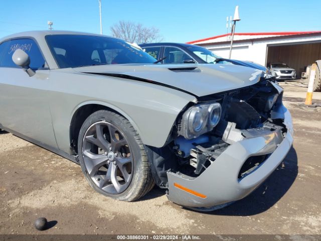 2C3CDZAG7JH287002 Dodge Challenger Sxt