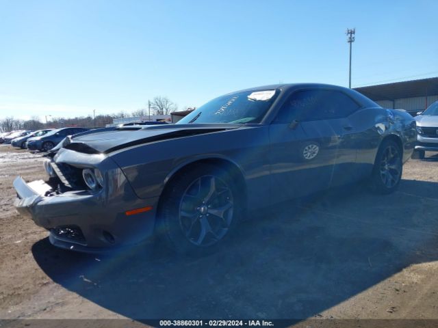 2C3CDZAG7JH287002 Dodge Challenger Sxt