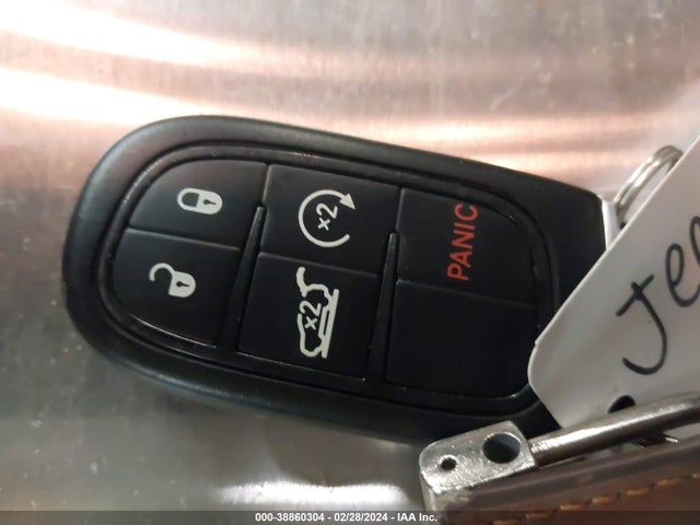 Jeep Cherokee Latitude 2015 1C4PJMCB3FW652777 Image 11