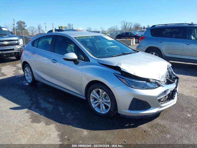 2019 3G1BE6SM7KS602086 main image