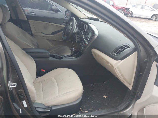KIA Optima Lx 2014 5XXGM4A76EG286173 Image 5