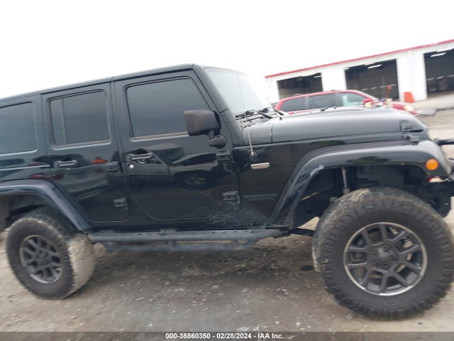 Jeep Wrangler Unlimited 75th Anniversary 2016 1C4HJWEG8GL220276 Image 13