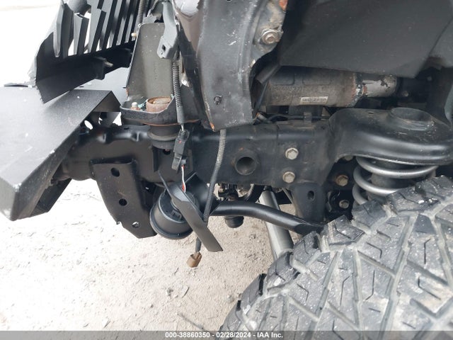 Jeep Wrangler Unlimited 75th Anniversary 2016 1C4HJWEG8GL220276 Image 17