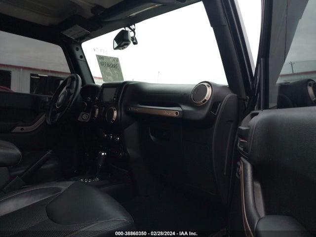 Jeep Wrangler Unlimited 75th Anniversary 2016 1C4HJWEG8GL220276 Image 5