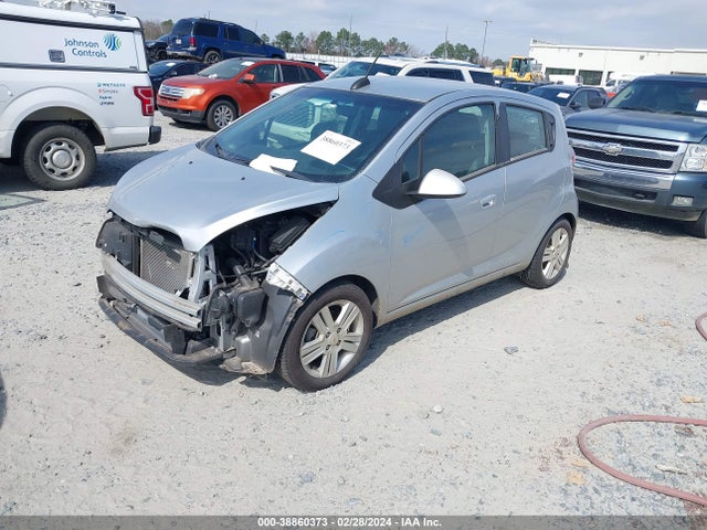 Chevrolet Spark 1lt Cvt 2015 KL8CD6S9XFC790519 Image 2