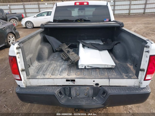 RAM 1500 Tradesman Quad Cab 4x2 6'4 Box 2018 1C6RR6FT8JS250312 Image 17