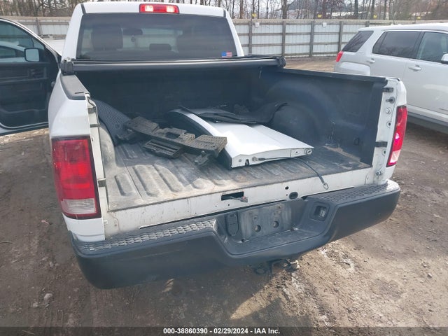 RAM 1500 Tradesman Quad Cab 4x2 6'4 Box 2018 1C6RR6FT8JS250312 Image 12