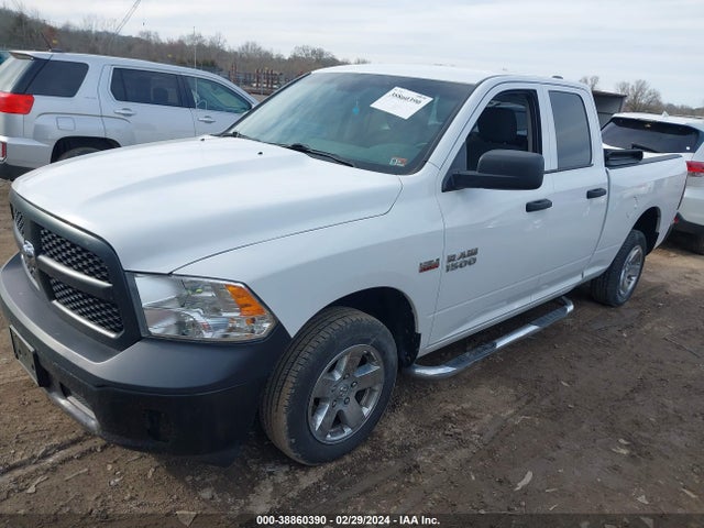RAM 1500 Tradesman Quad Cab 4x2 6'4 Box 2018 1C6RR6FT8JS250312 Image 2