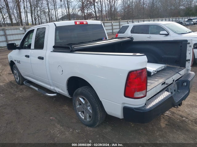 2018 RAM 1500 TRADESMAN QUAD CAB 4X2 6'4 BOX VIN: 1C6RR6FT8JS250312