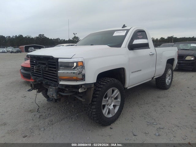 Chevrolet Silverado 1500 Ls 2018 1GCNKNEC5JZ112354 Image 2