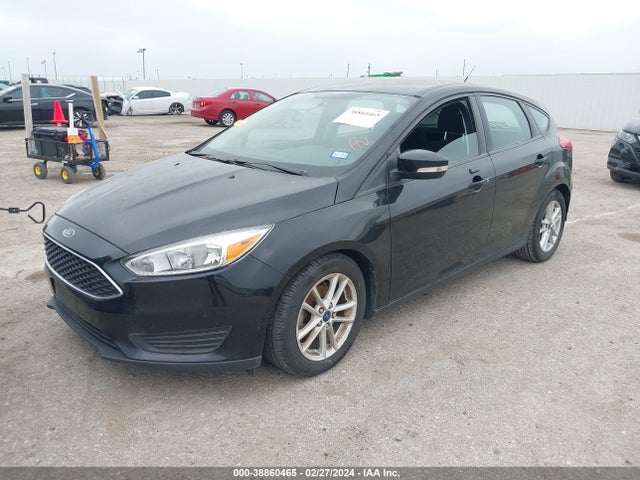 Ford FOCUS SE 2016 1FADP3K2XGL359867 Image 2