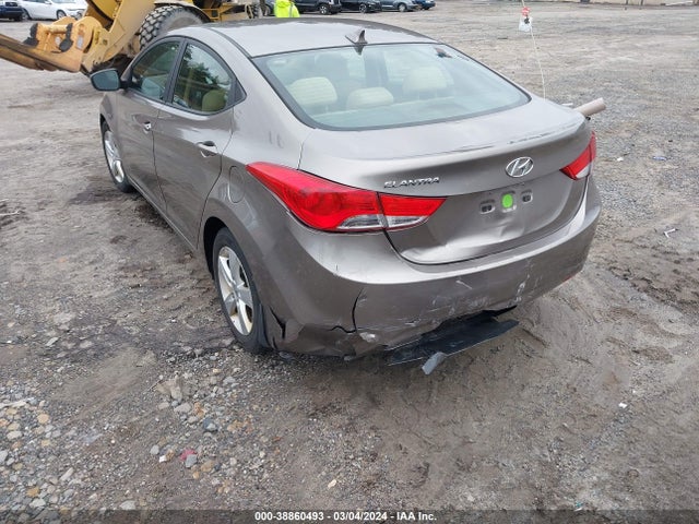 2013 HYUNDAI ELANTRA GLS VIN: 5NPDH4AE7DH186771