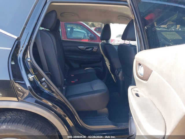 Nissan ROGUE S 2019 JN8AT2MV4KW372409 Image 8