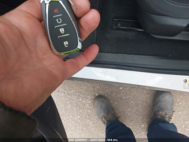 1G1FY6S01P4154246 Chevrolet Bolt Euv Fwd Lt