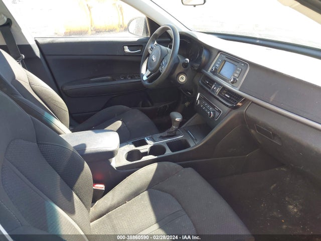 KIA Optima Lx 2017 5XXGT4L33HG147538 Image 5