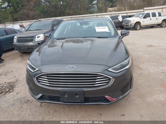 3FA6P0CDXKR250598 Ford FUSION SEL