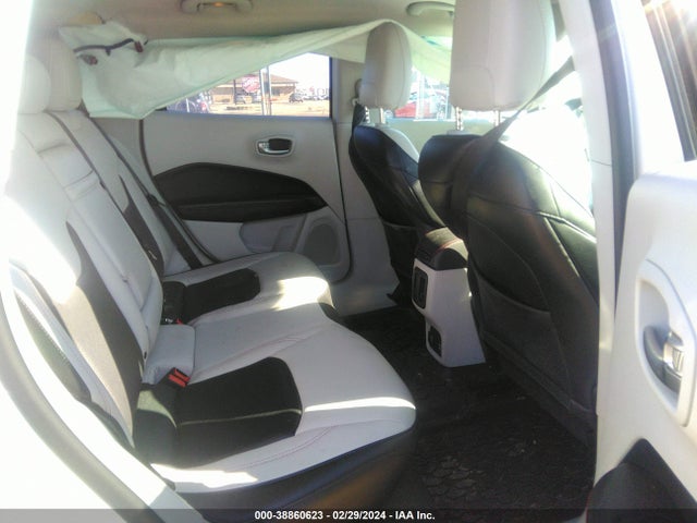 Jeep Compass Limited 4x4 2018 3C4NJDCB7JT149209 Image 8
