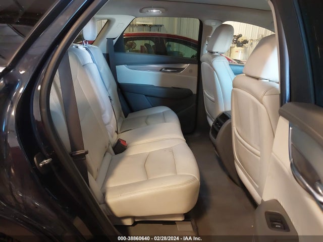 Cadillac XT5 LUXURY 2017 1GYKNDRS4HZ138065 Image 8