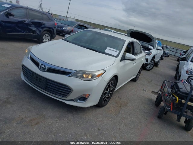 Toyota AVALON XLE 2015 4T1BK1EB4FU157580 Image 2