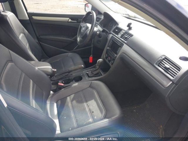 1VWAT7A36FC117549 Volkswagen Passat 1.8t Limited Edition