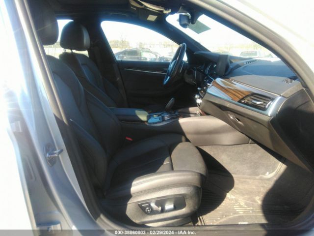 WBAJA9C5XKB399646 BMW 530e Iperformance