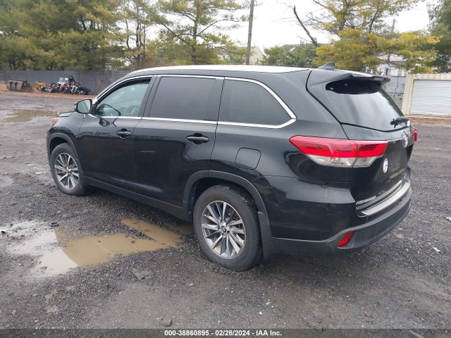 Toyota Highlander Xle 2019 5TDJZRFH3KS580128 Image 3